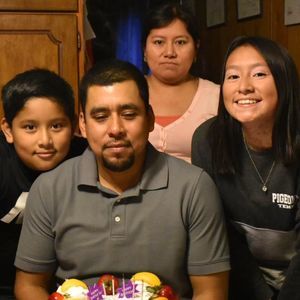 Meet your Posher, Telvis